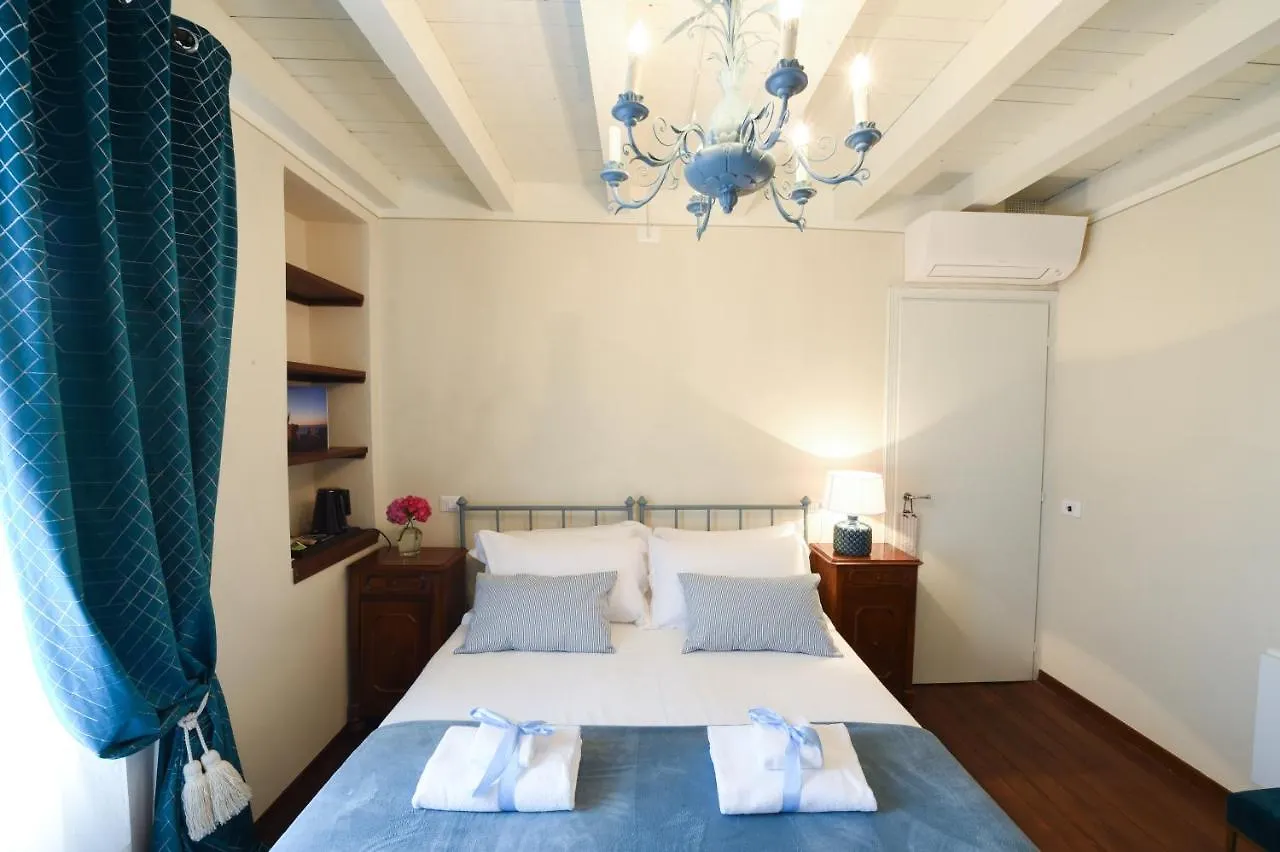 *** Bed & Breakfast Il Giardino Segreto Bed and Breakfast Iseo Italien